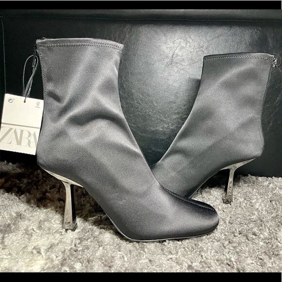 NWT Zara Metallic Heeled Ankle Boots - Picture 1 of 9